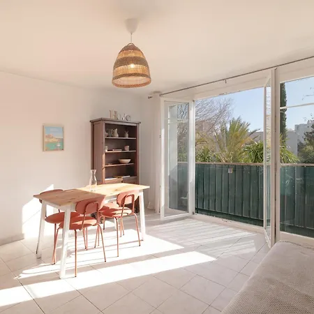 Apartment Cosy Proche