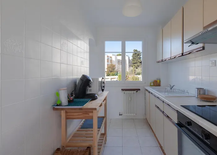 Cosy Proche Apartment